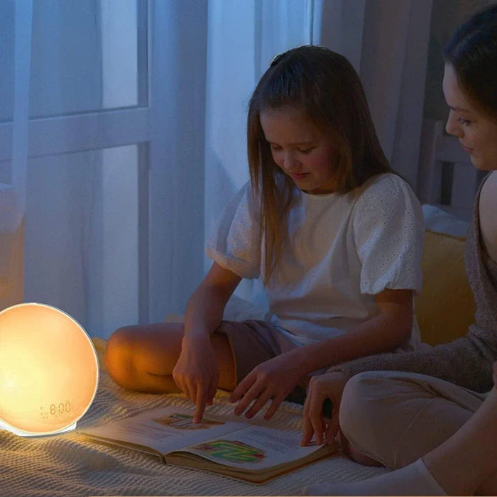 Slimme Wekker Met Licht En Geluidstherapie - gesimuleerde zonsopgang en rustgevende geluiden - huishoudmeester