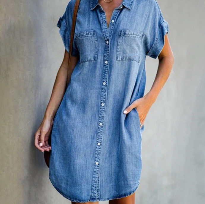 Denim Shirt Jurk - klassieke shirtkraag en relaxte, soepel vallende schouders - knielengte - huishoudmeester