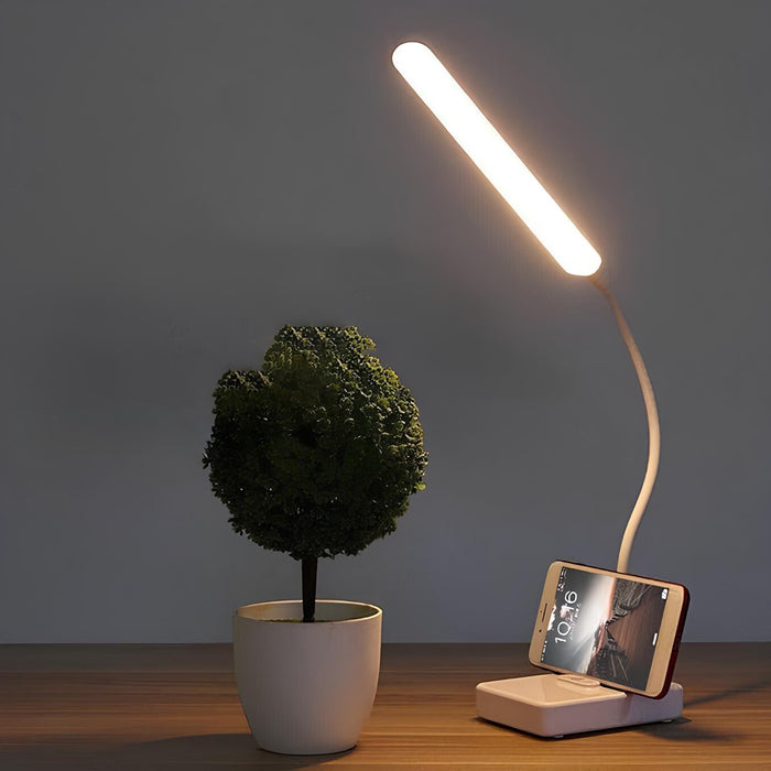 Veelzijdige LED-bureau Lamp voor Elke Taak - USB-oplaadbaar model of plug-in versie - drie verstelbare lichtkleuren en dimbare helderheid - huishoudmeester