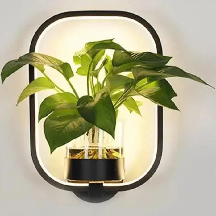 Moderne Wandlamp met Geïntegreerde Plantenhouder - combinatie van verlichting en groen brengt rust en warmte - huishoudmeester