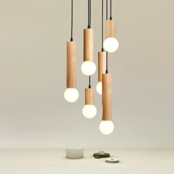 Minimalistische Houten Hanglamp - een delicate mix van natuurlijk hout en zachte koperen accenten - huishoudmeester